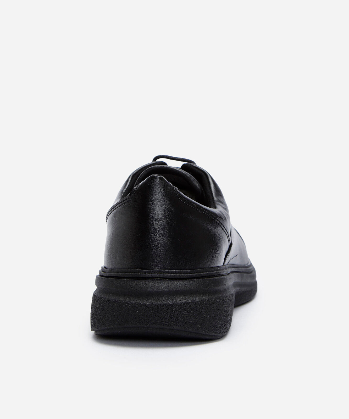 sapato social com cadarço preto