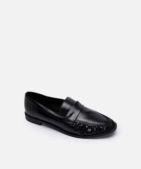 mocassim bico redondo franzido preto
