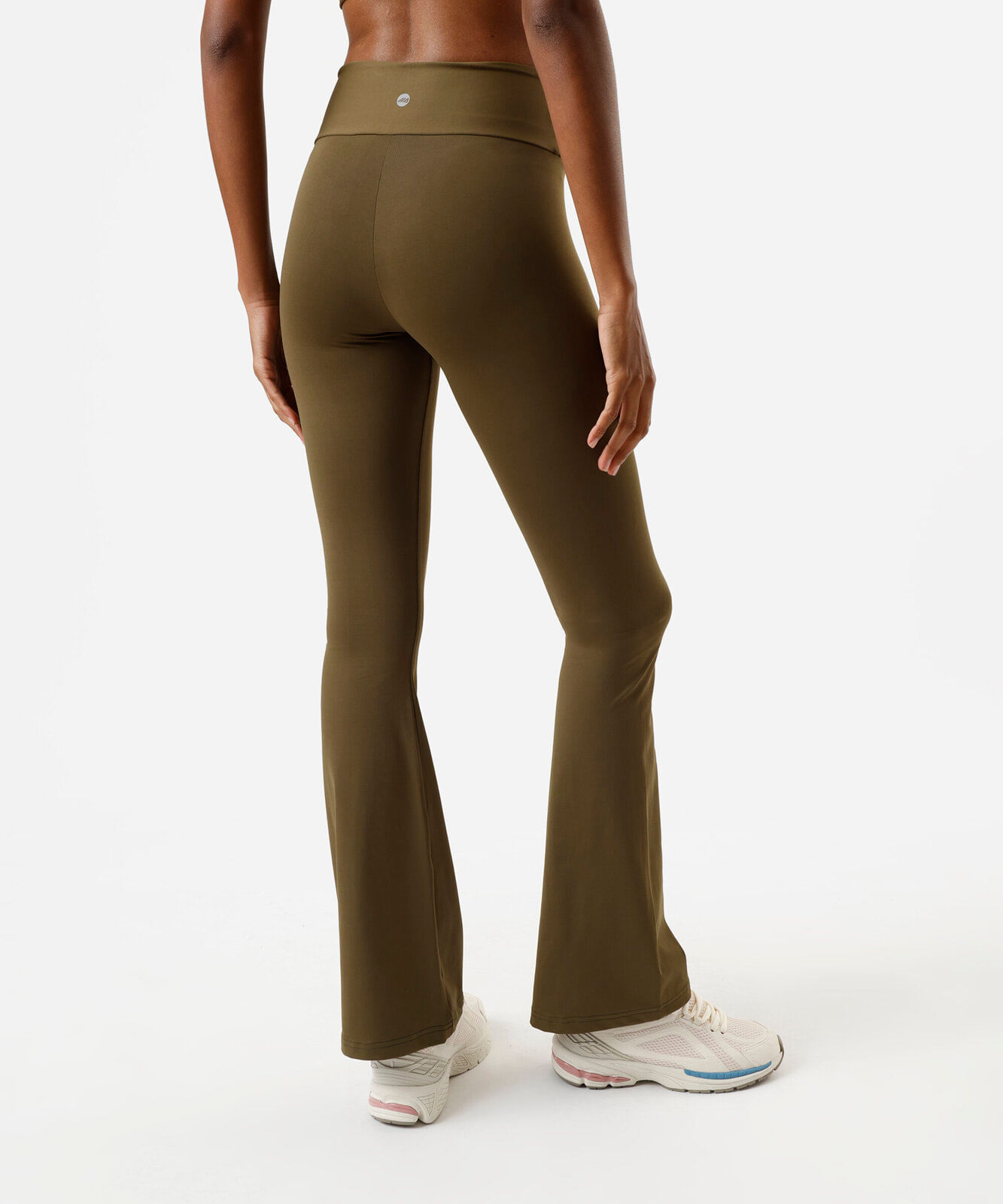 calça legging flare esportiva feminina de poliamida verde