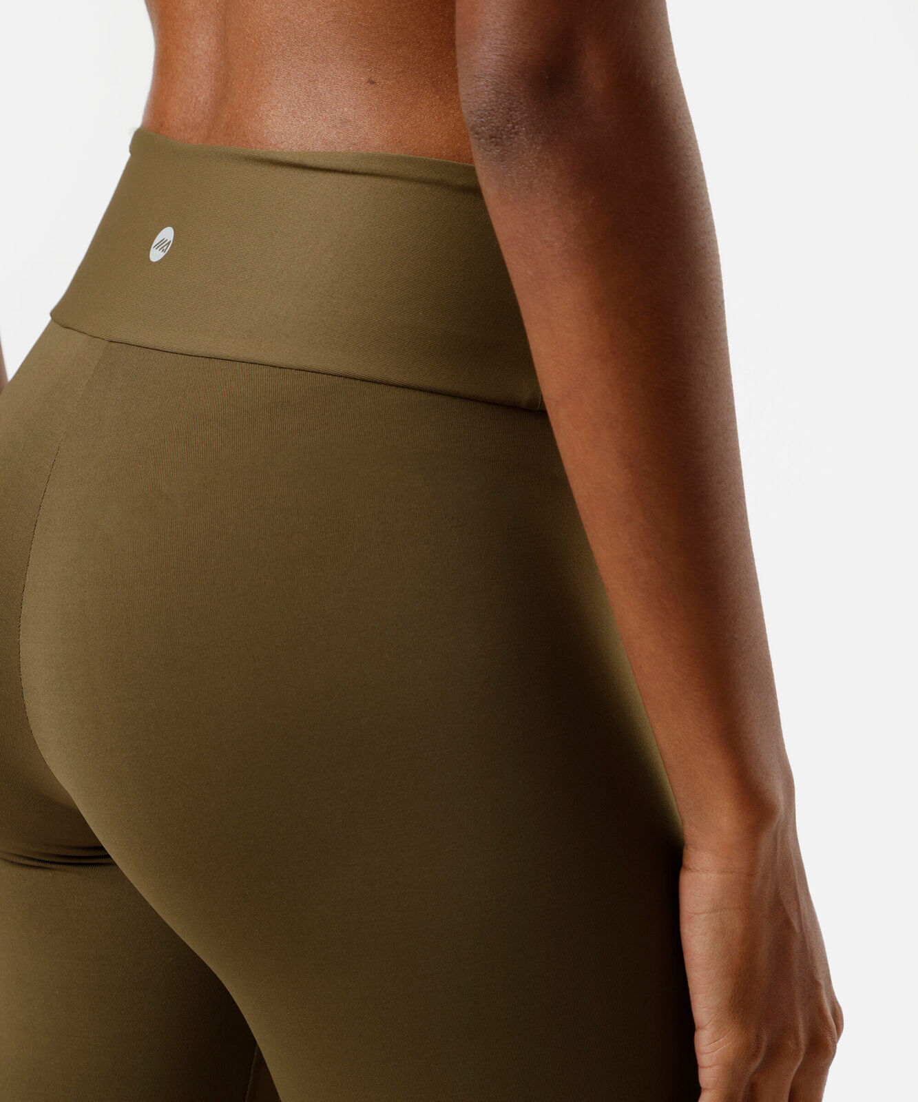 calça legging flare esportiva feminina de poliamida verde