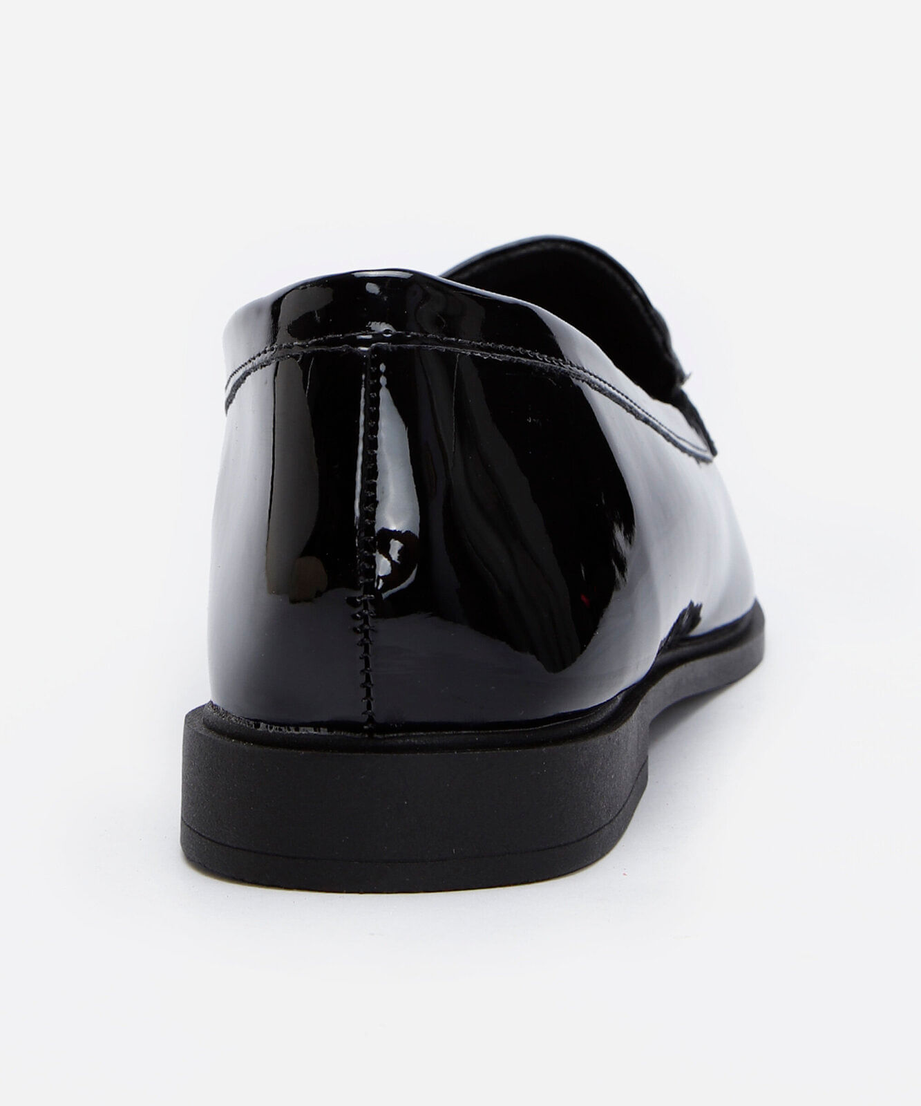 mocassim bico quadrado com fivela preto