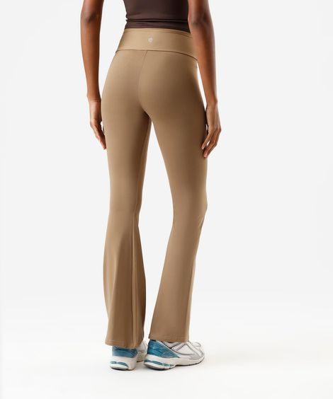 calça legging flare esportiva feminina de poliamida bege