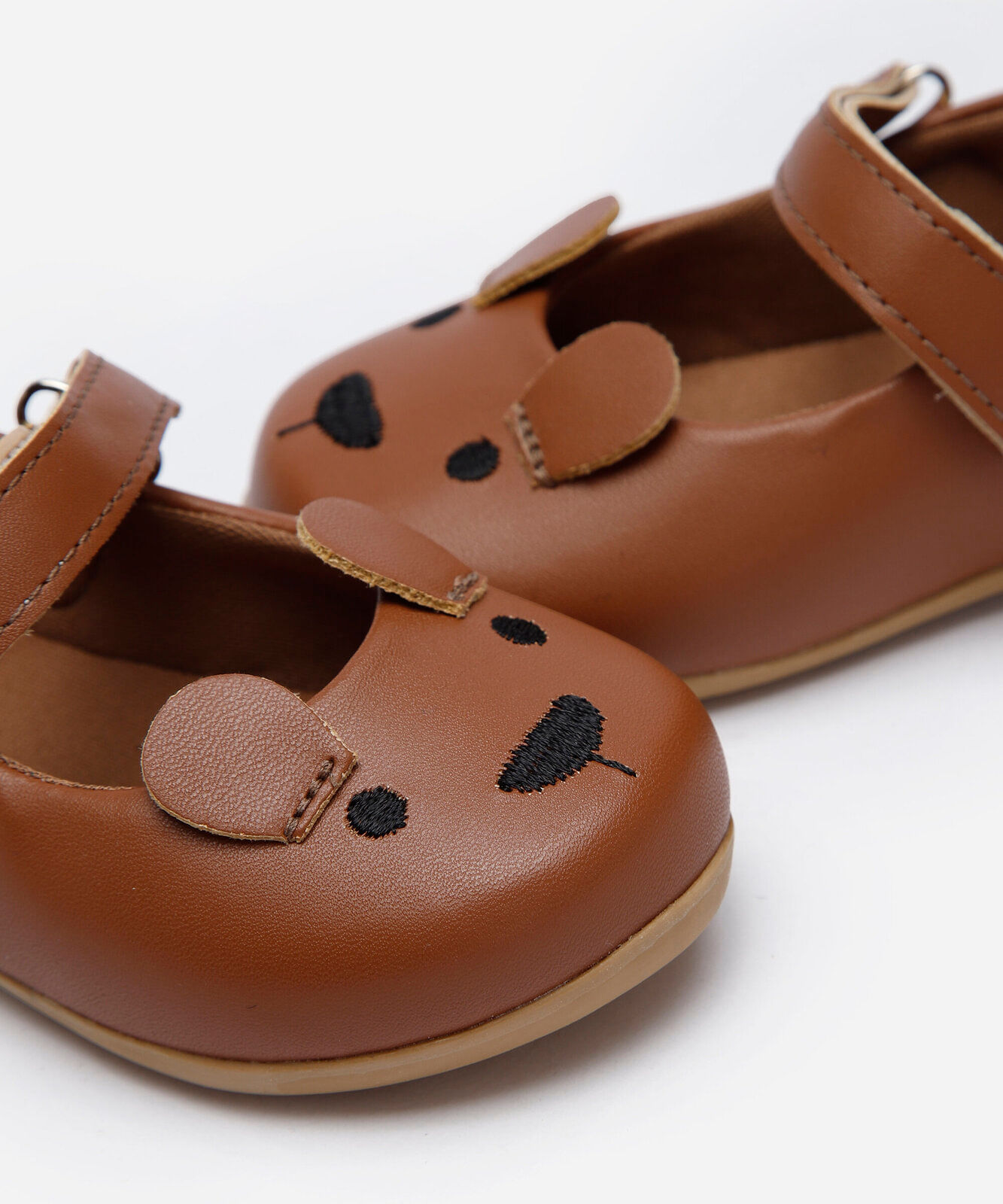 sapatilha bico redondo infantil ursinho com velcro marrom