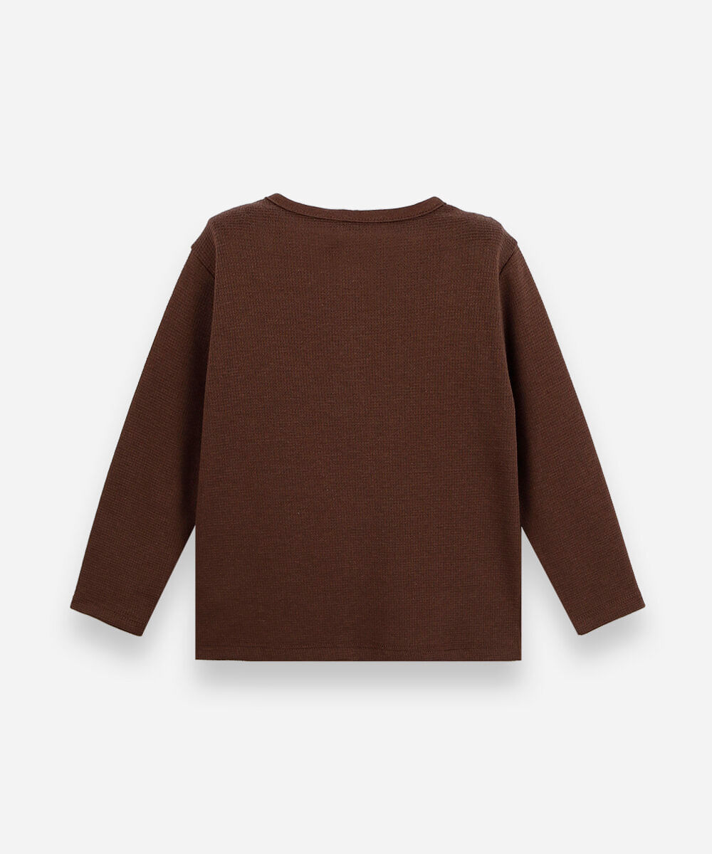 camiseta infantil com algodão manga longa marrom