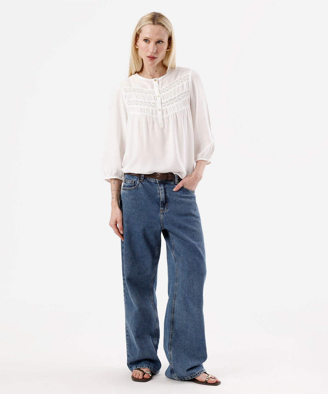 blusa feminina de viscose com renda off white