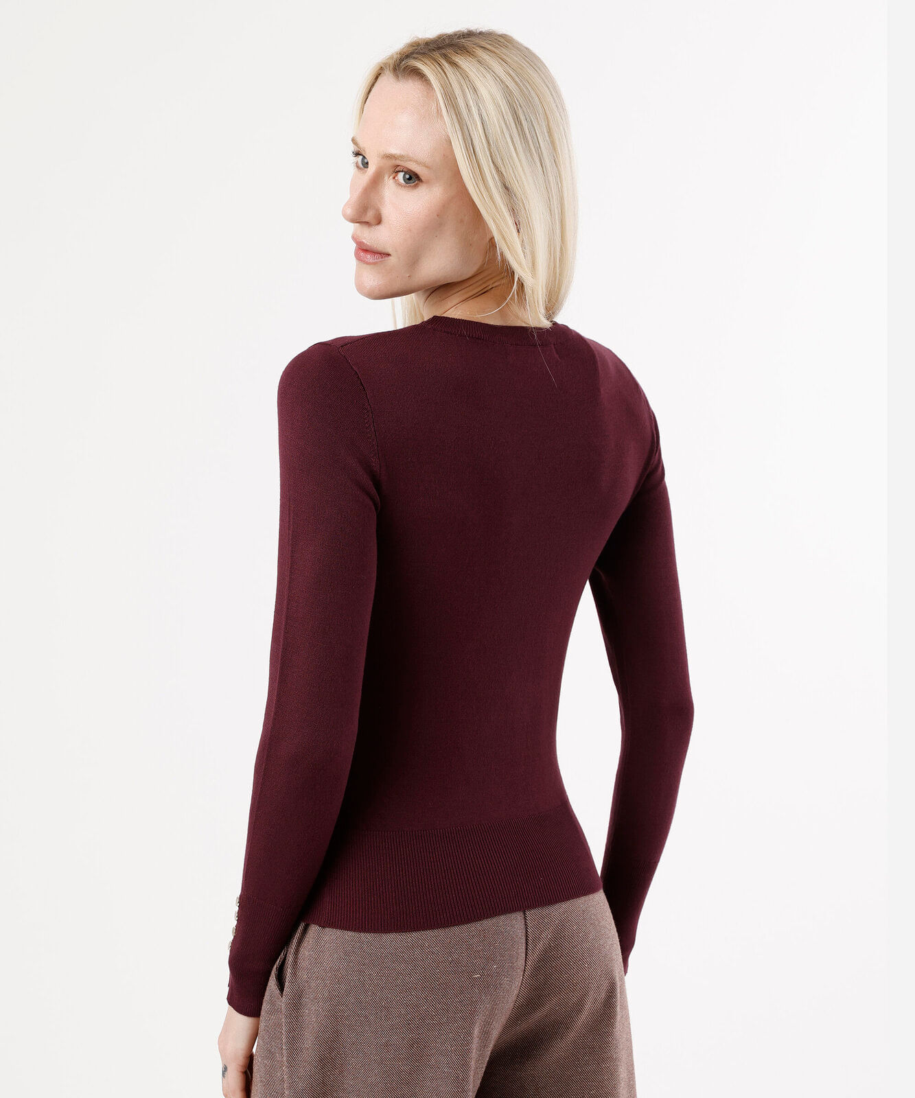 suéter feminino de tricot gola redonda vinho