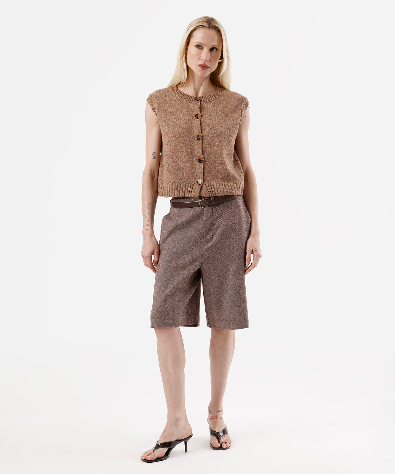 colete feminino de tricot marrom