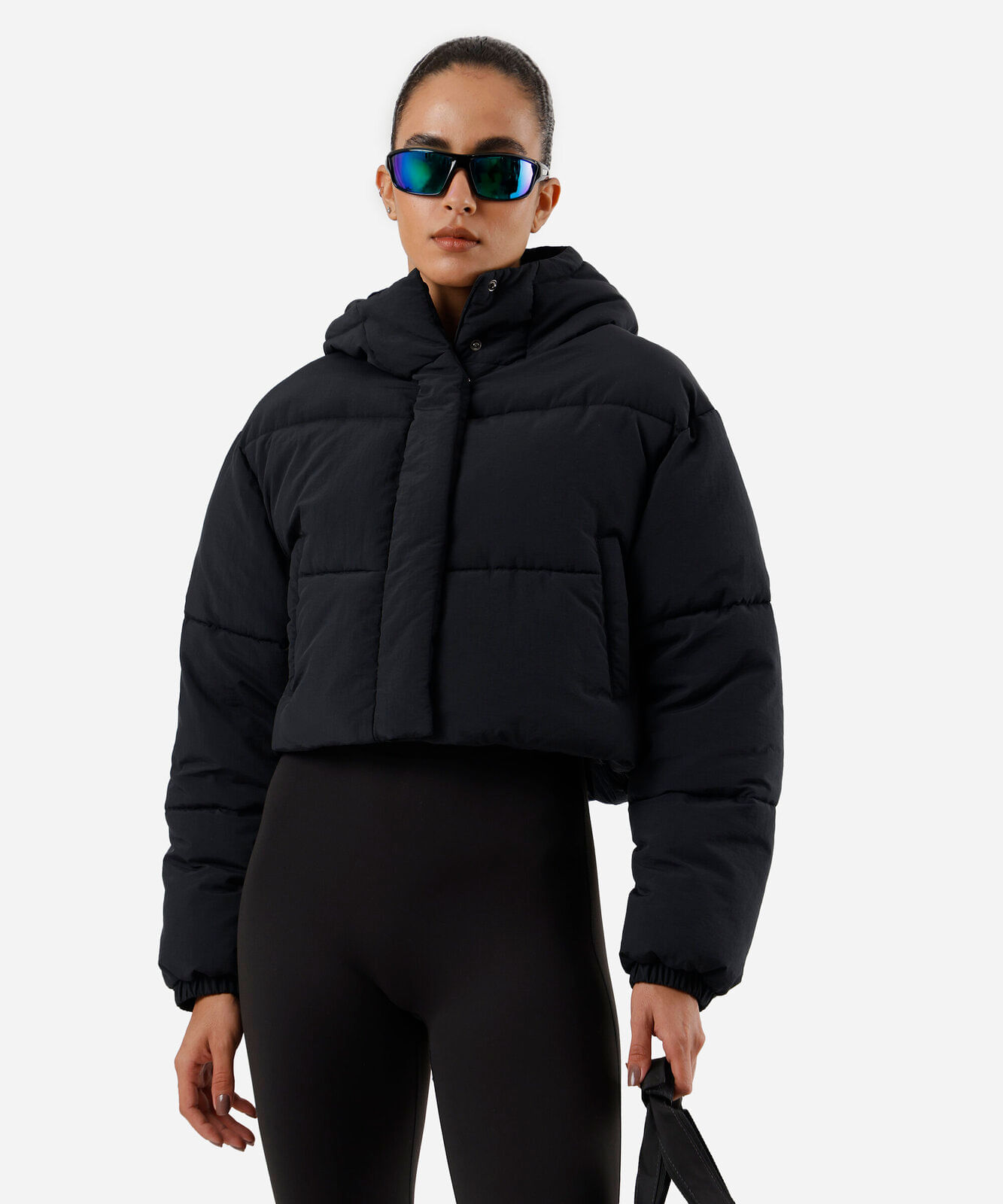jaqueta puffer cropped feminina esportiva preta