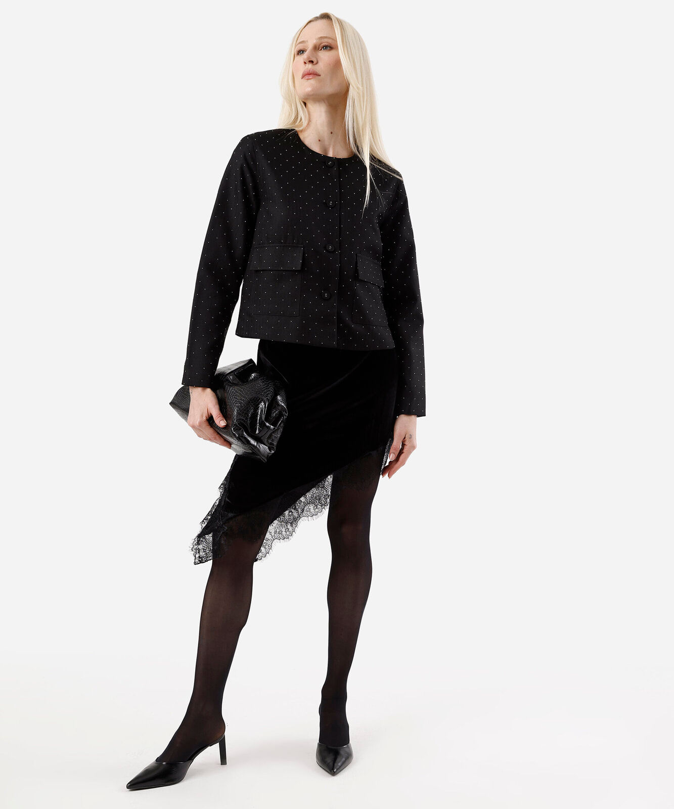 casaco feminino com brilhos e bolsos preto