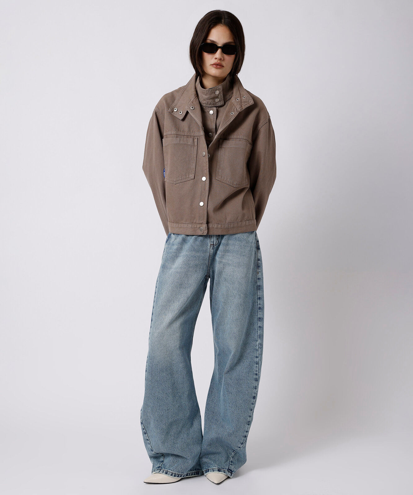 jaqueta unissex de sarja gola funnel neck mindset working title bege