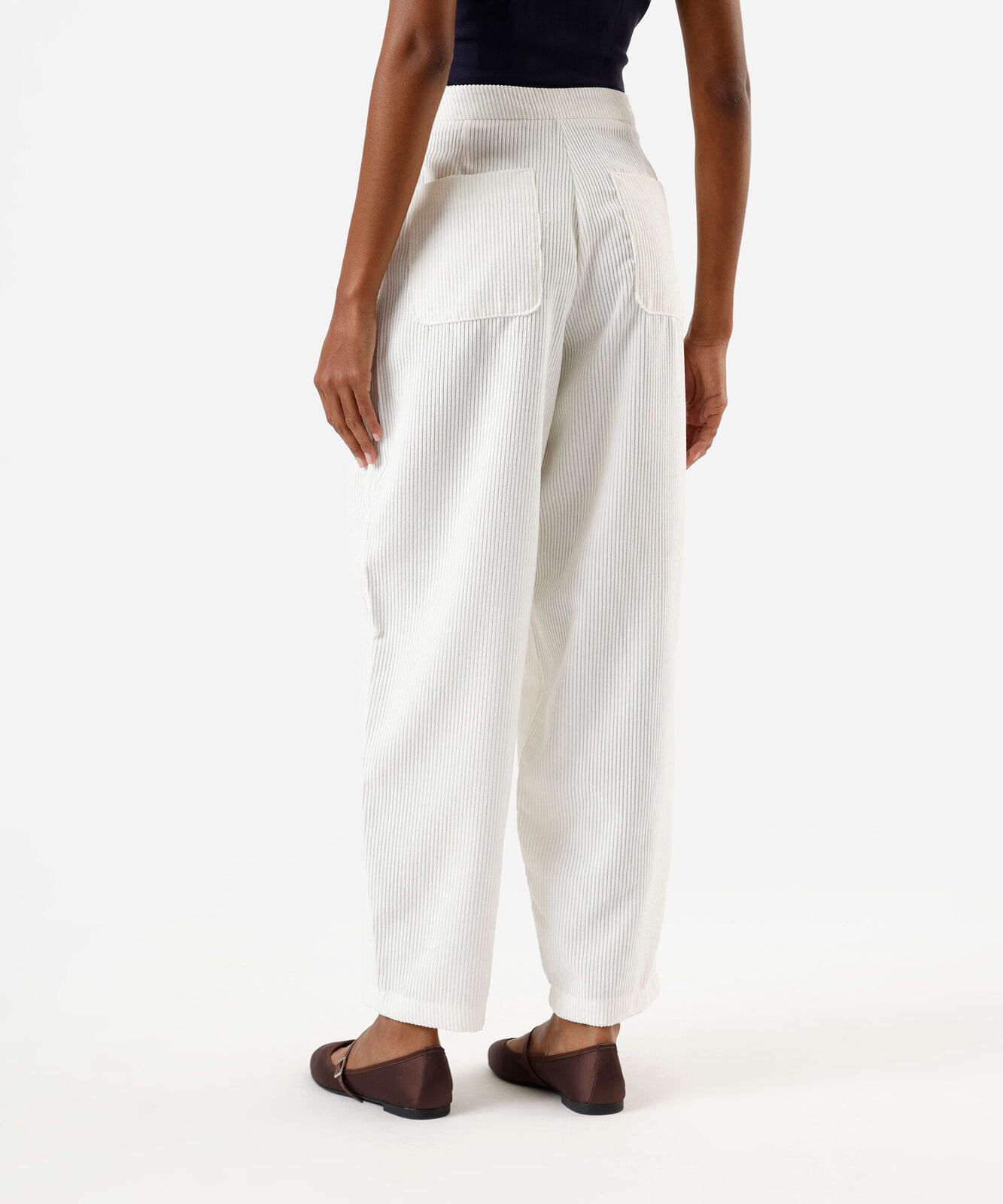 calça balloon feminina de veludo cotelê off white