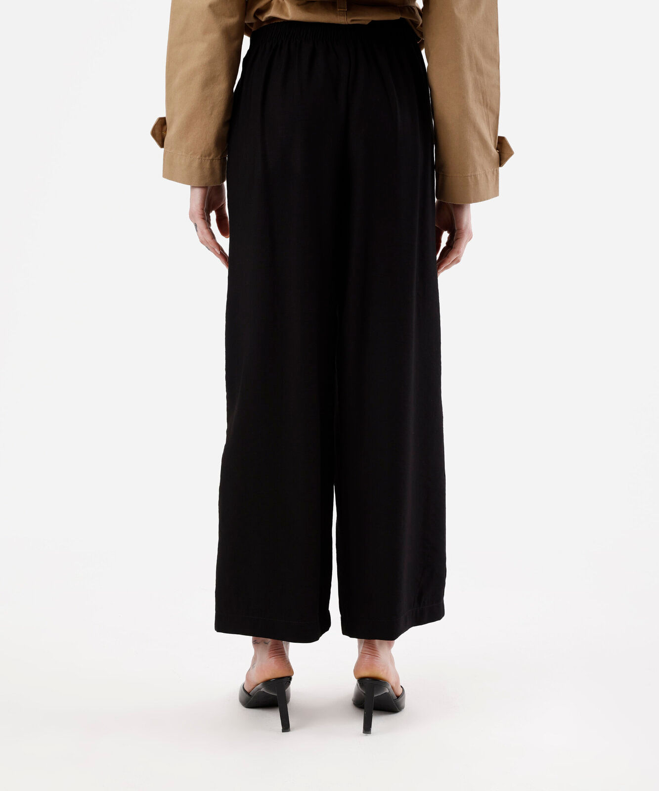 calça wide leg petit feminina com viscose preta