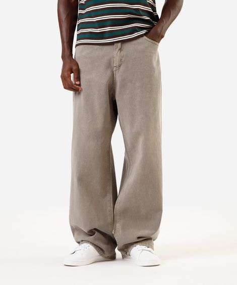 calça jeans super baggy com bolsos verde