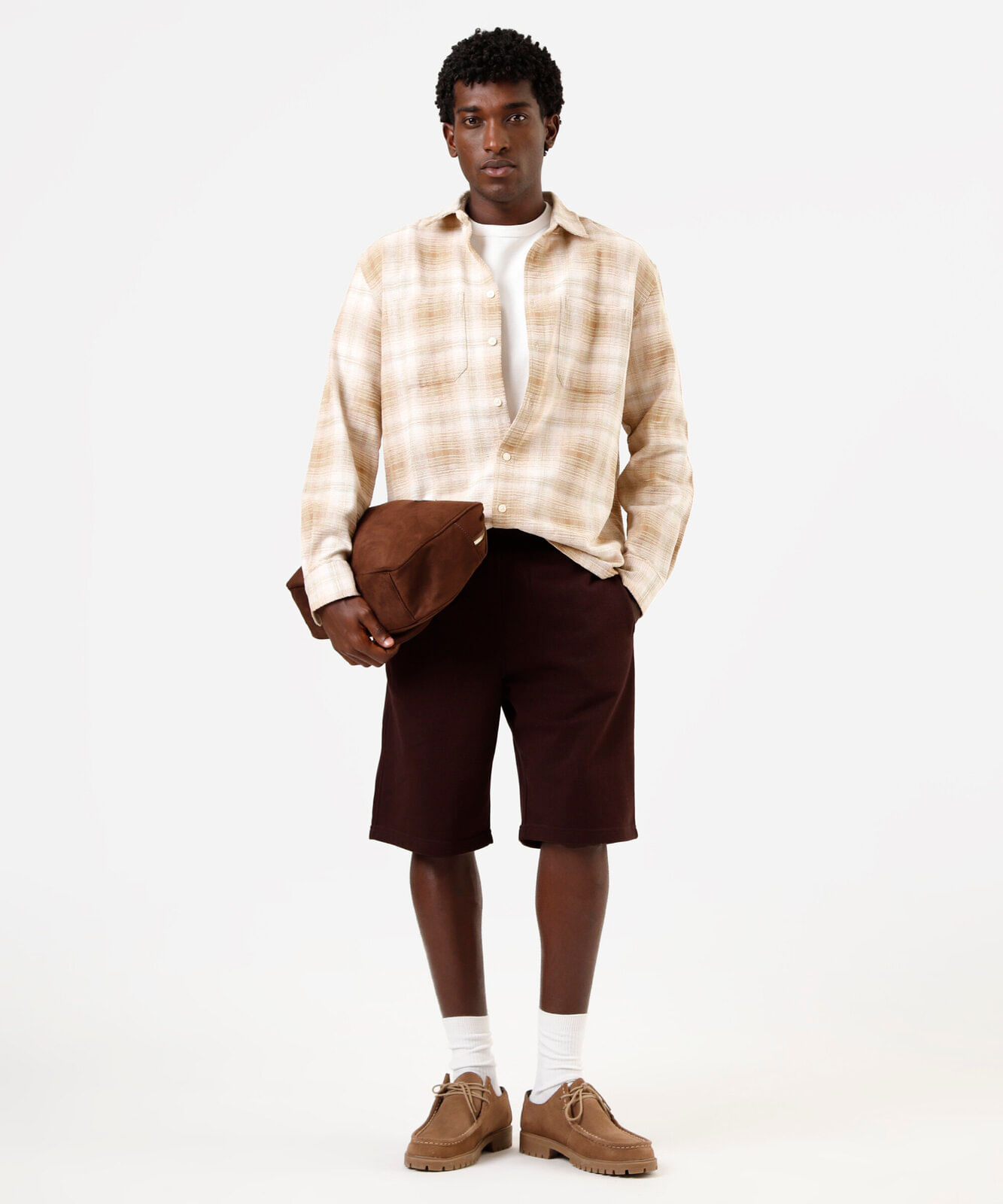 bermuda baggy masculina de moletom marrom