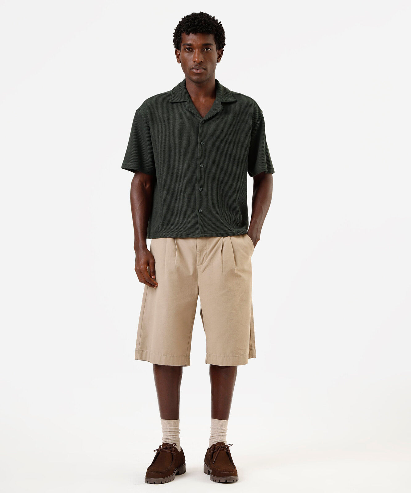 camisa box fit masculina canelada verde