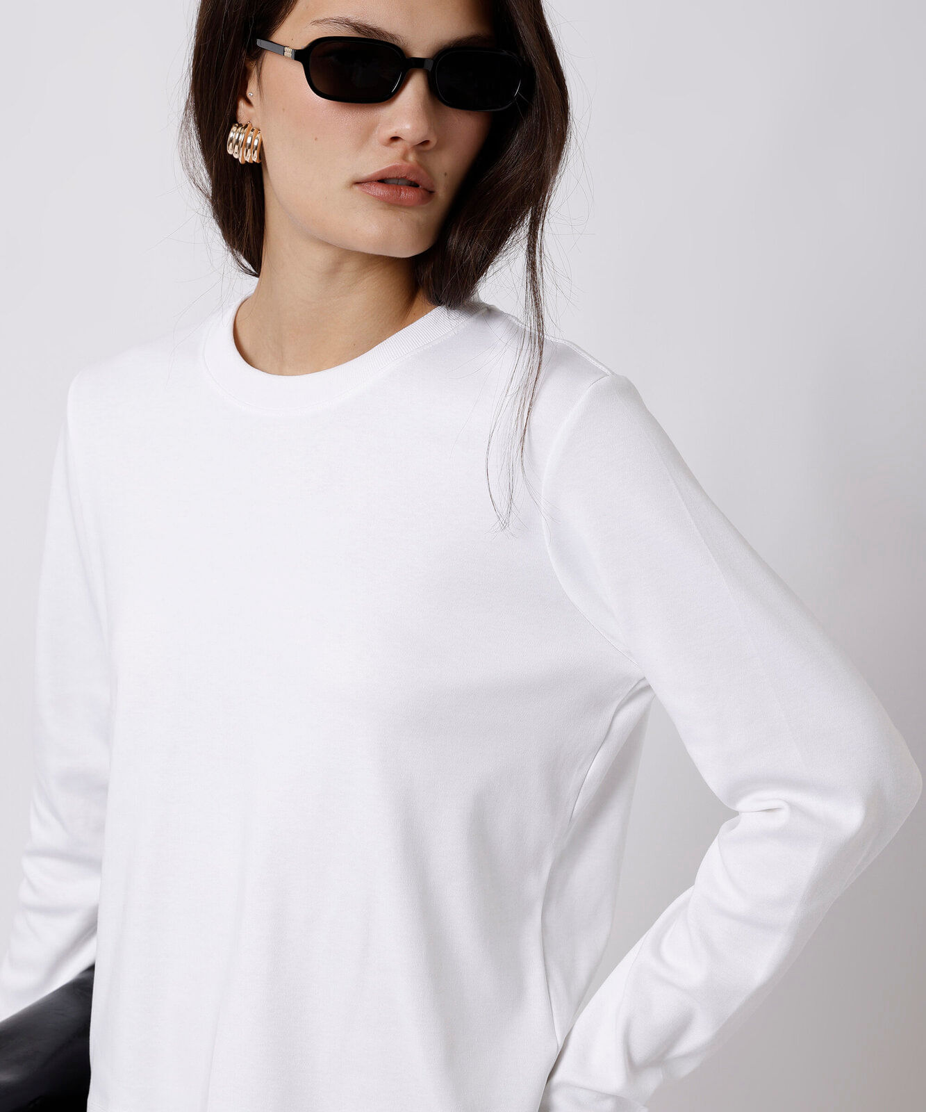 camiseta slim feminina de algodão peruano manga longa mindset branca