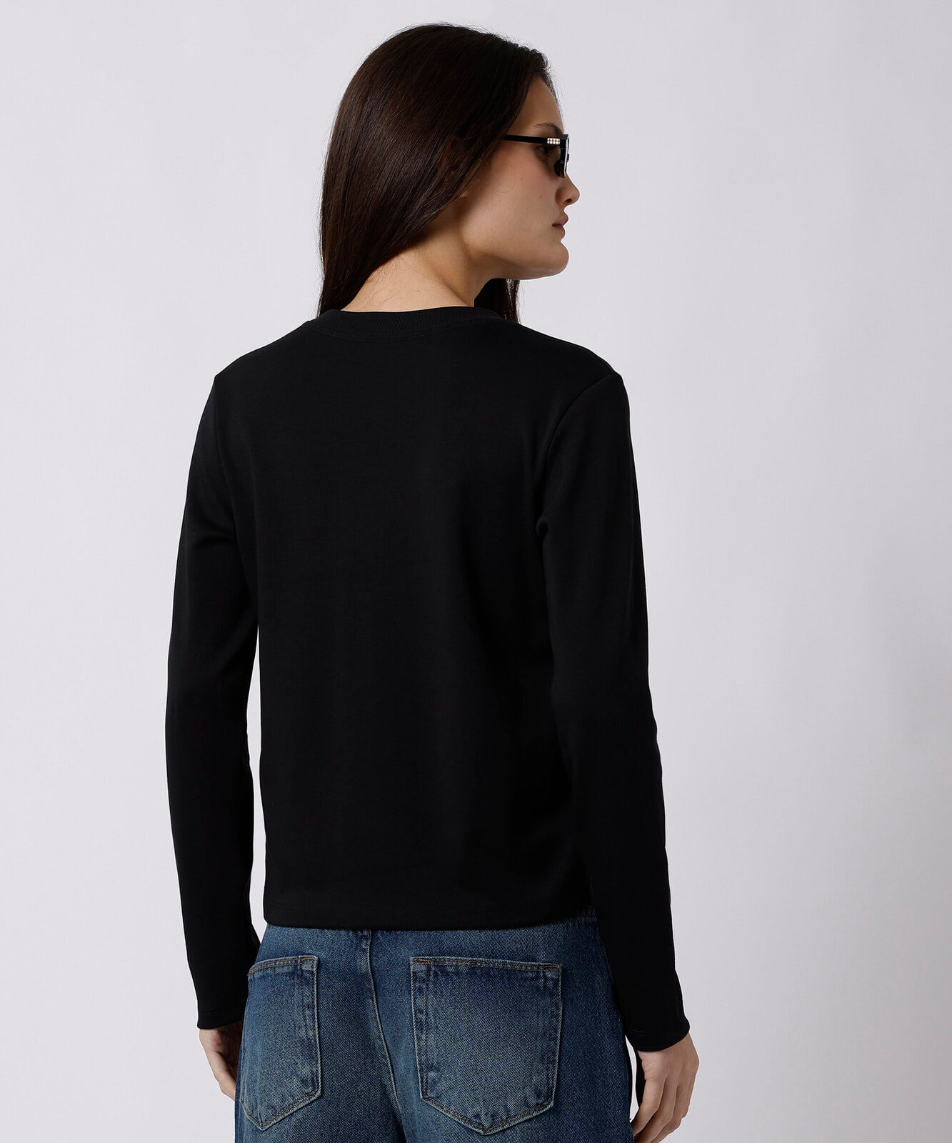 camiseta slim feminina de algodão peruano manga longa mindset preta