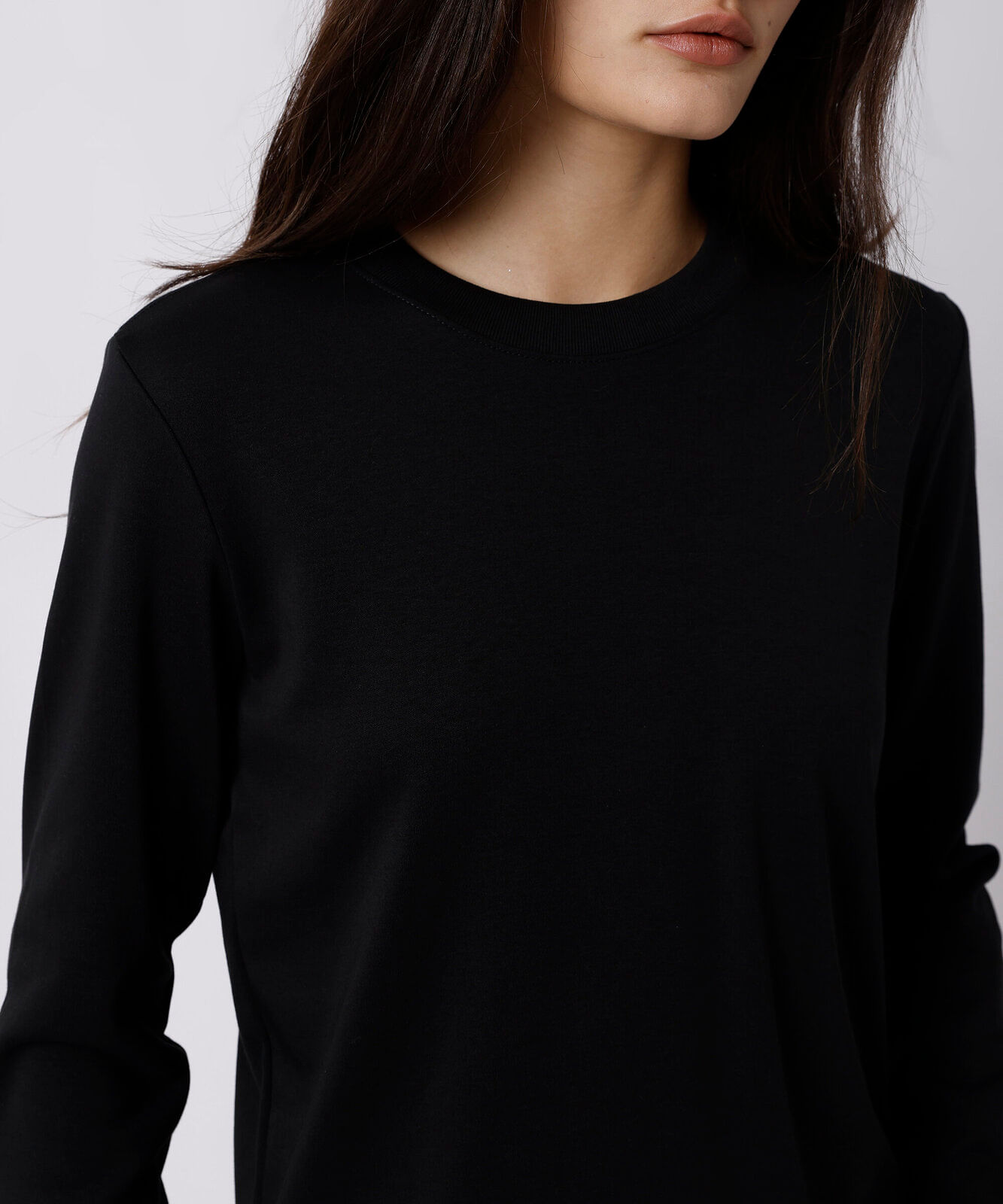 camiseta slim feminina de algodão peruano manga longa mindset preta