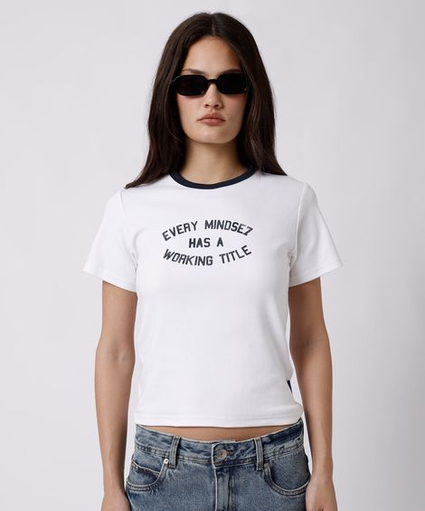 blusa baby look unissex de algodão mindset working title branca