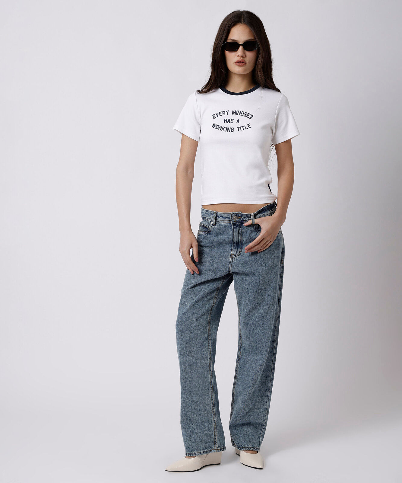 blusa baby look unissex de algodão mindset working title branca