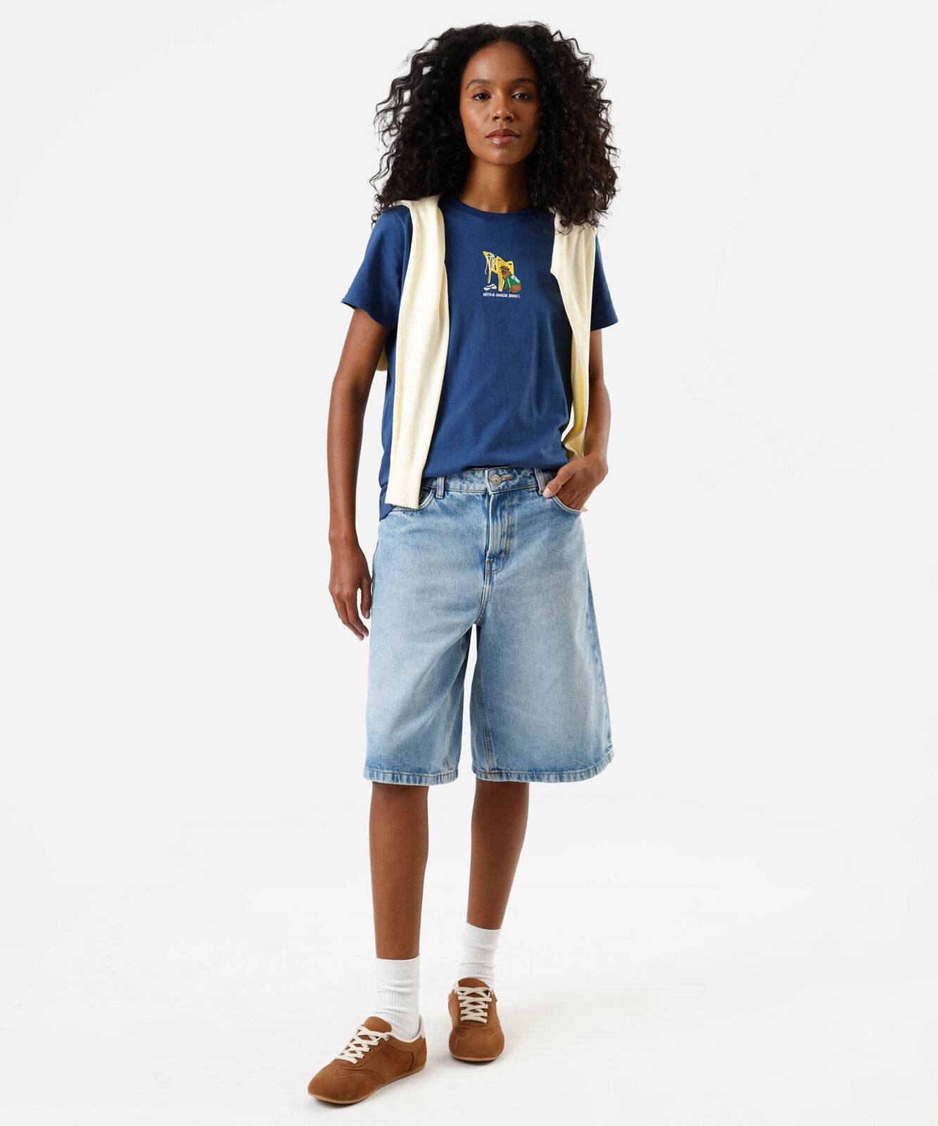 camiseta feminina manga curta de algodão estampada azul