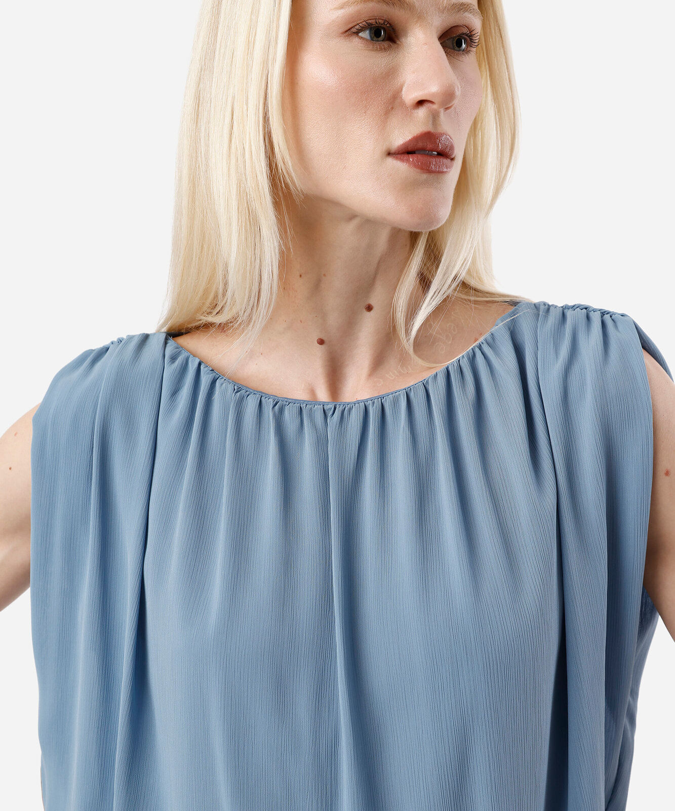 blusa balonê feminina decote canoa franzida azul