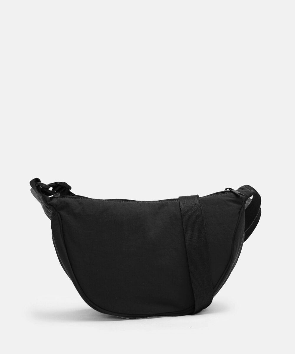 bolsa meia lua preta