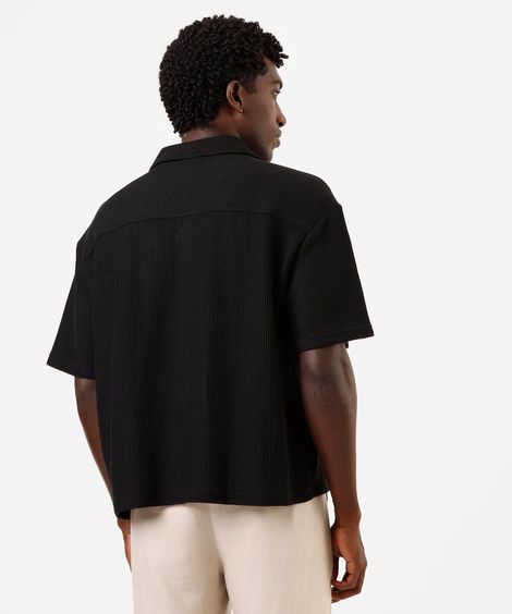 camisa box fit masculina canelada preta