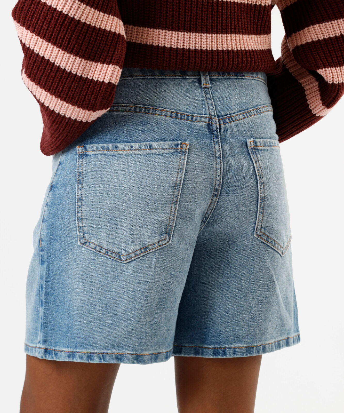 short feminino jeans cintura alta azul