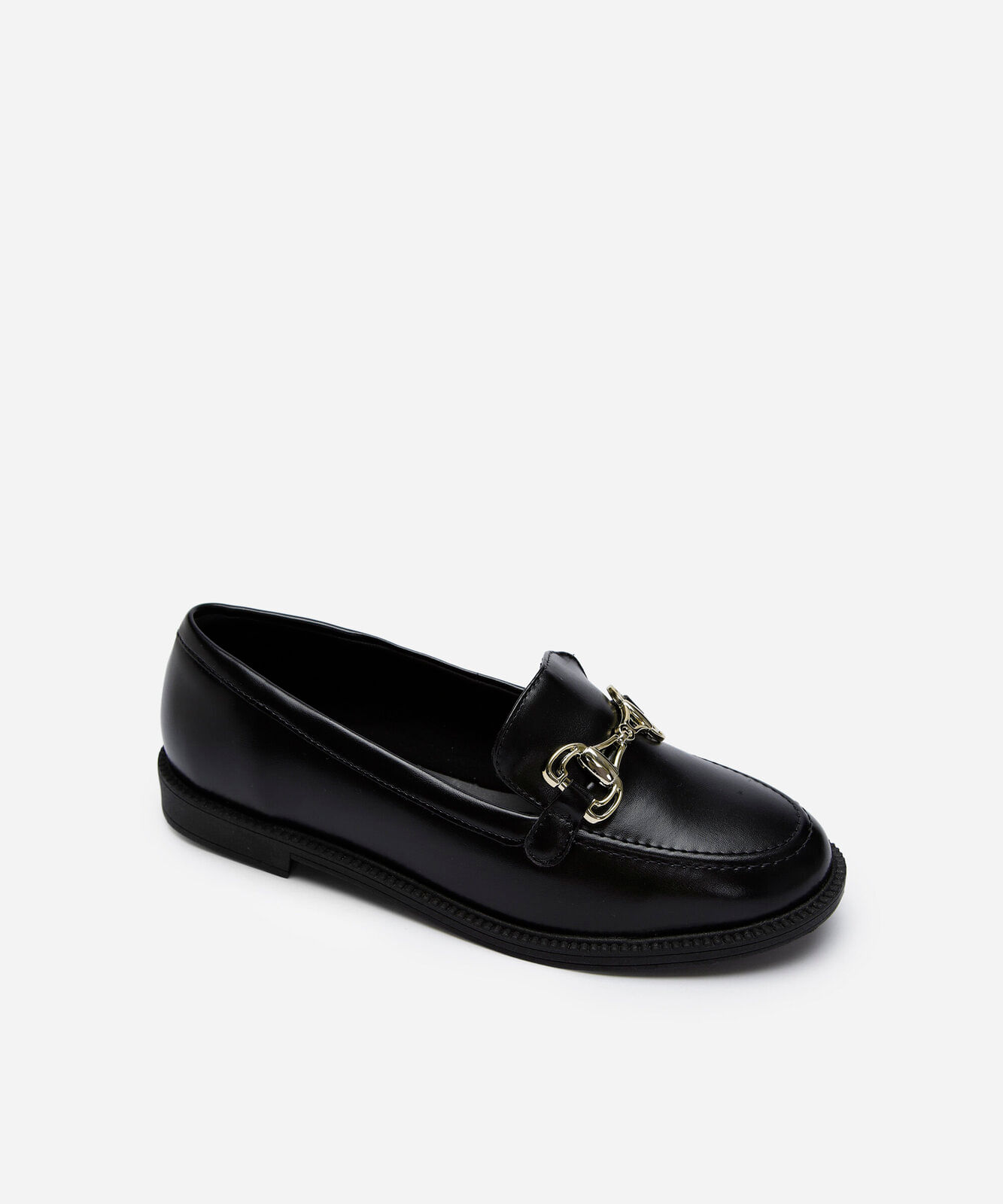 mocassim bico redondo com fivela preto