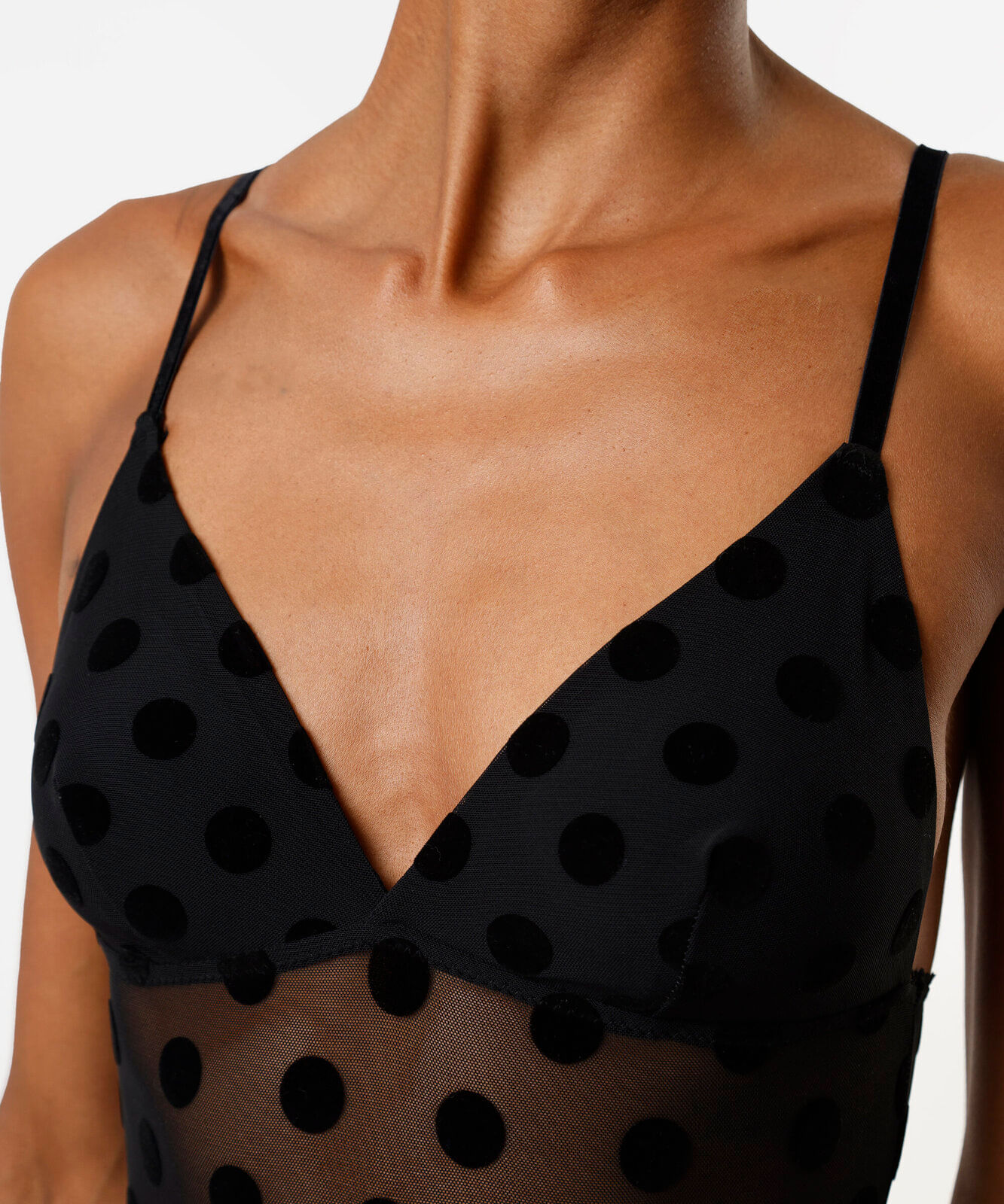 body triângulo feminino de tule alça fina poá preto