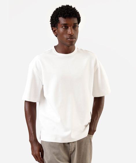 camiseta masculina oversized  com algodão off white