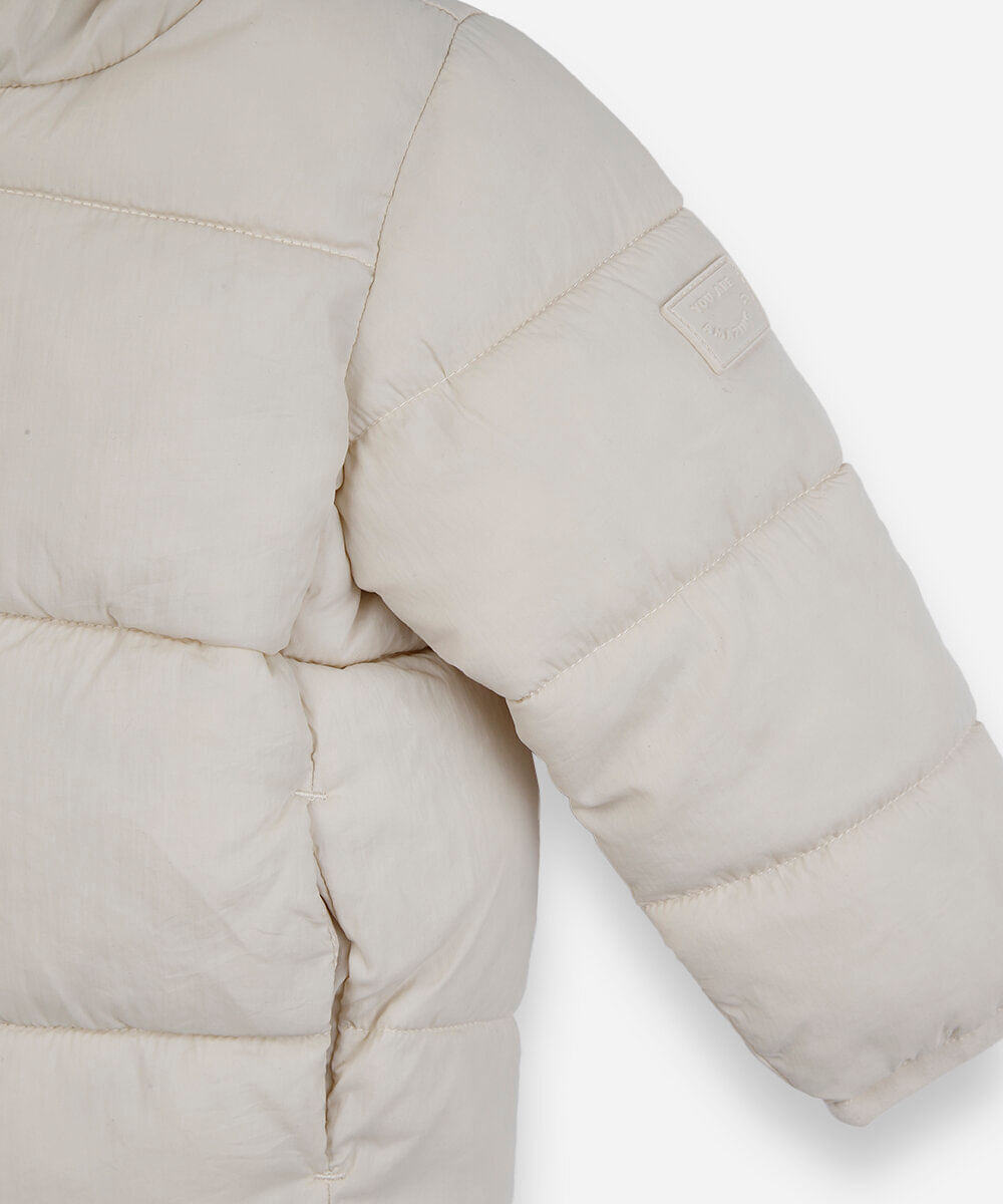 jaqueta puffer infantil com capuz bege