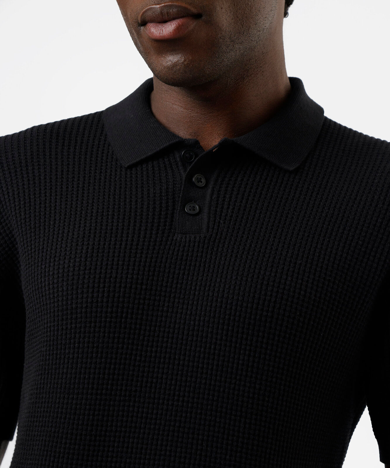 polo masculina de tricot canelada preta