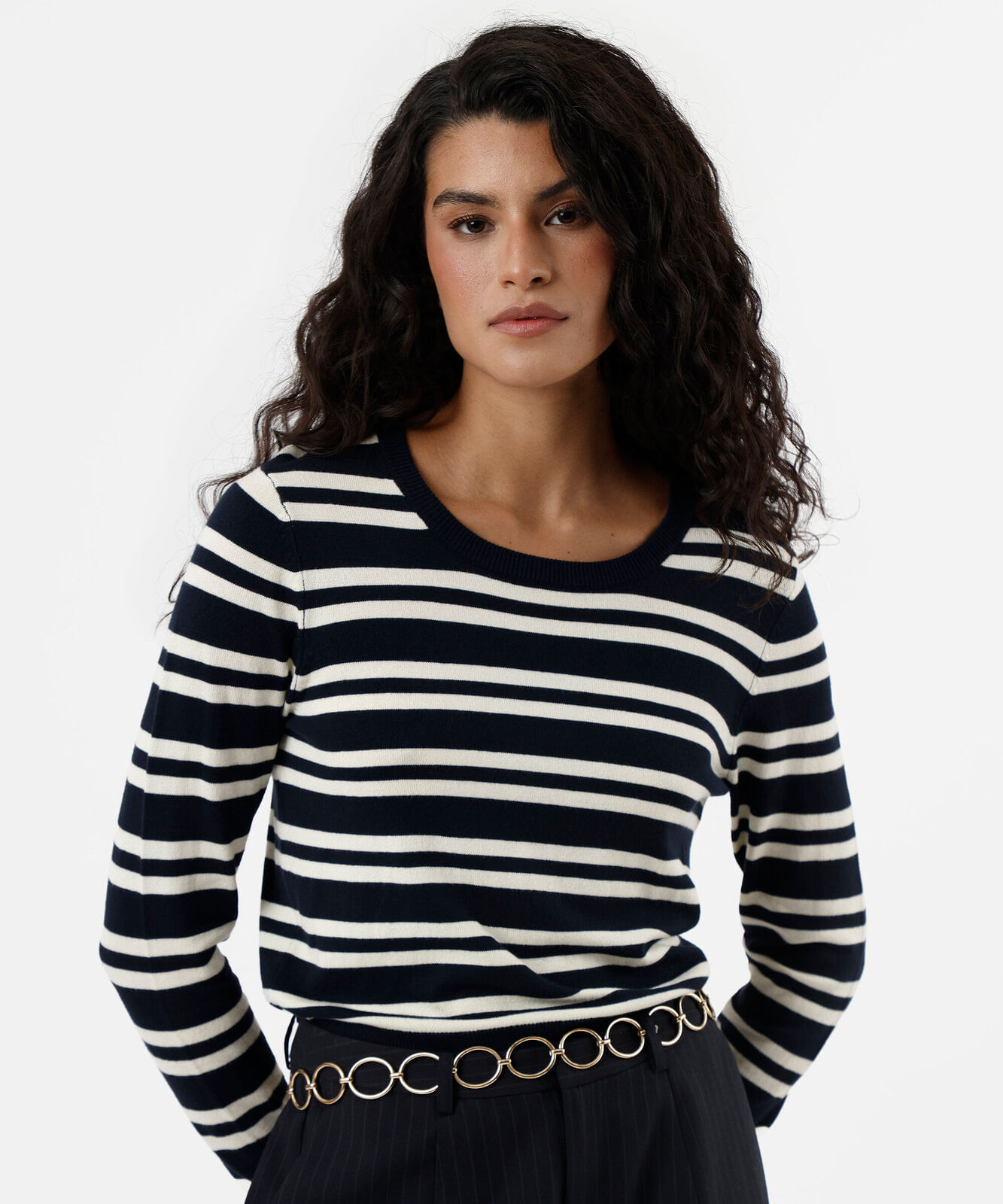 suéter feminino gola careca listrado azul
