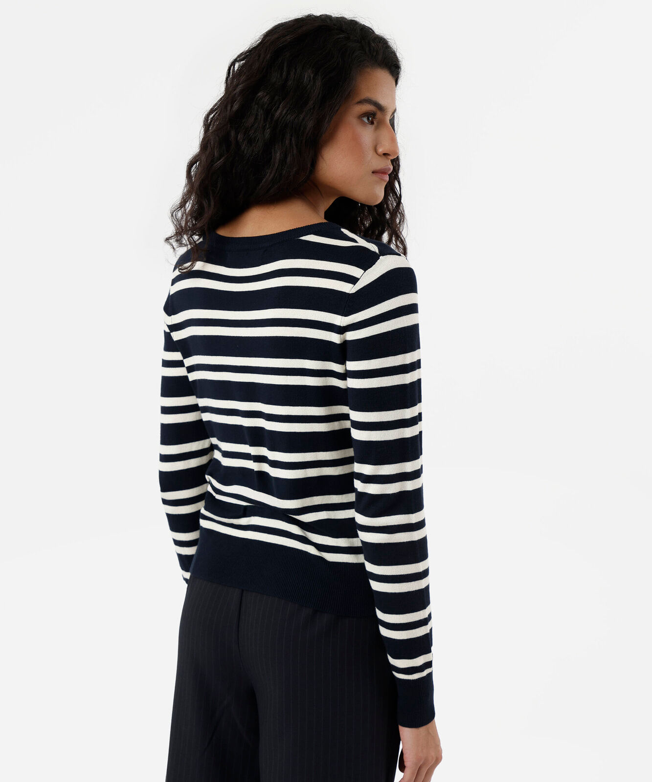 suéter feminino gola careca listrado azul
