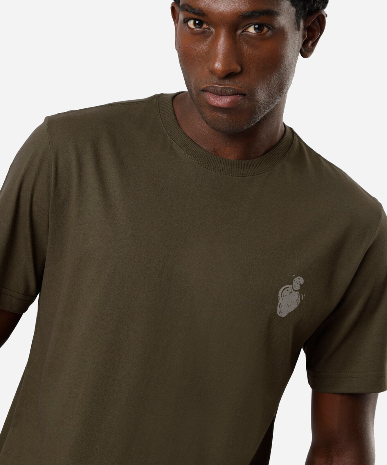 camiseta masculina de algodão manga curta estampada caju verde