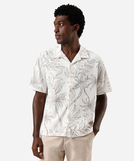 camisa masculina manga curta folhagens off white