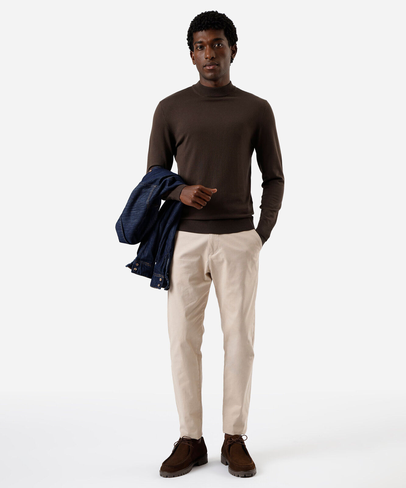 suéter masculino de tricot gola alta marrom