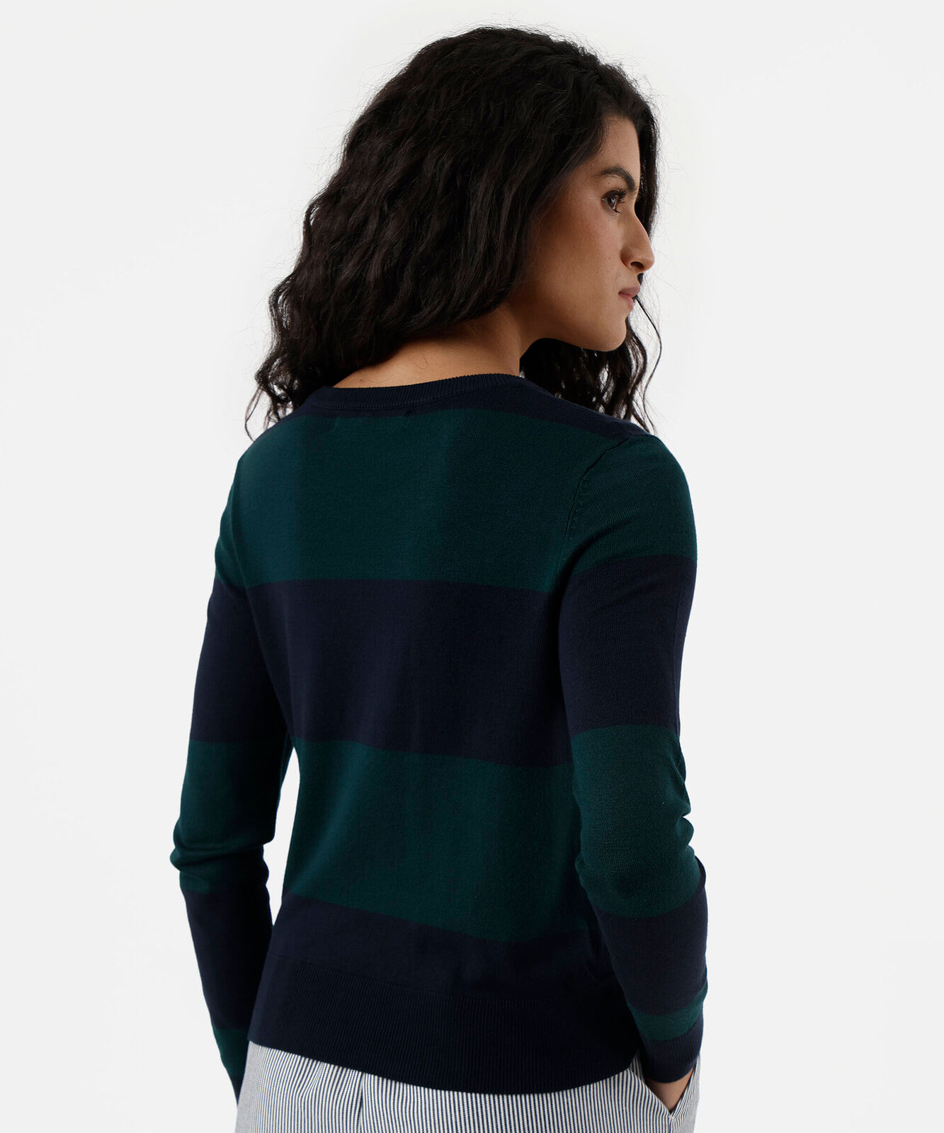 suéter feminino em tricot listrado verde