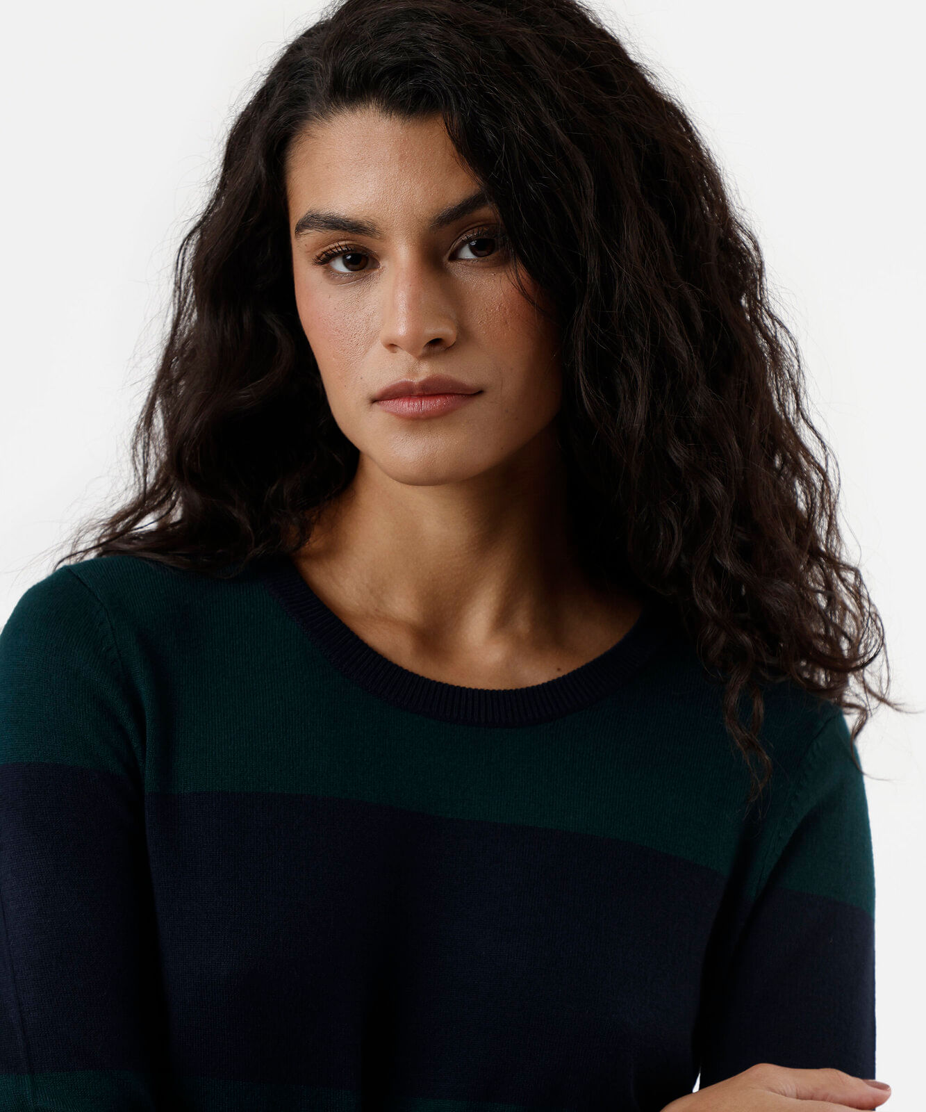 suéter feminino em tricot listrado verde