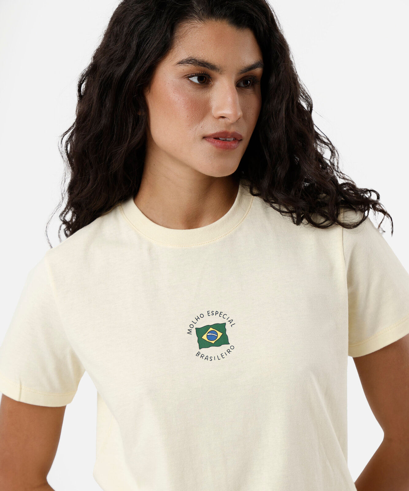 camiseta feminina regular molho brasileiro amarela