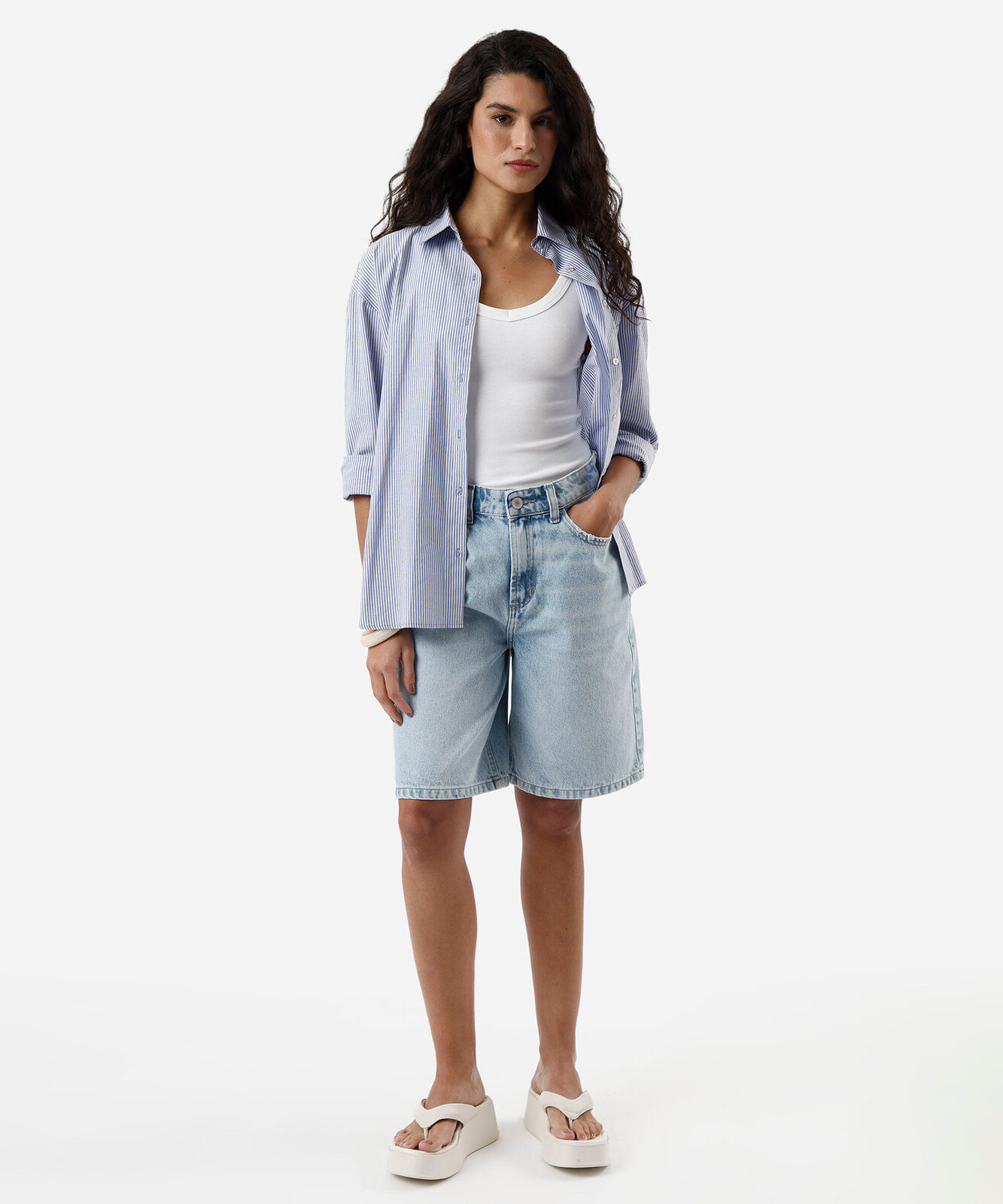 regata básica feminina canelada off white