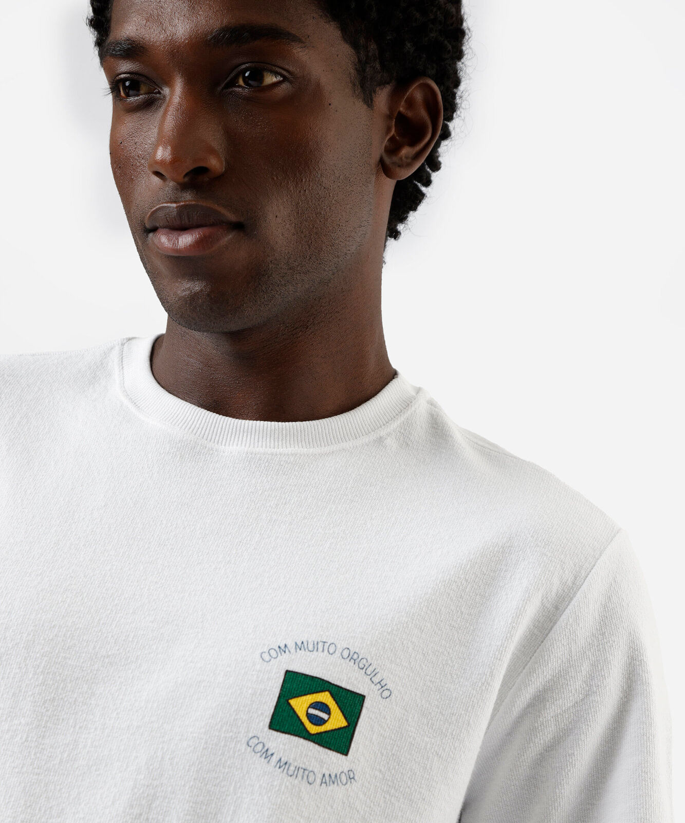 camiseta masculina de algodão manga curta brasil off white