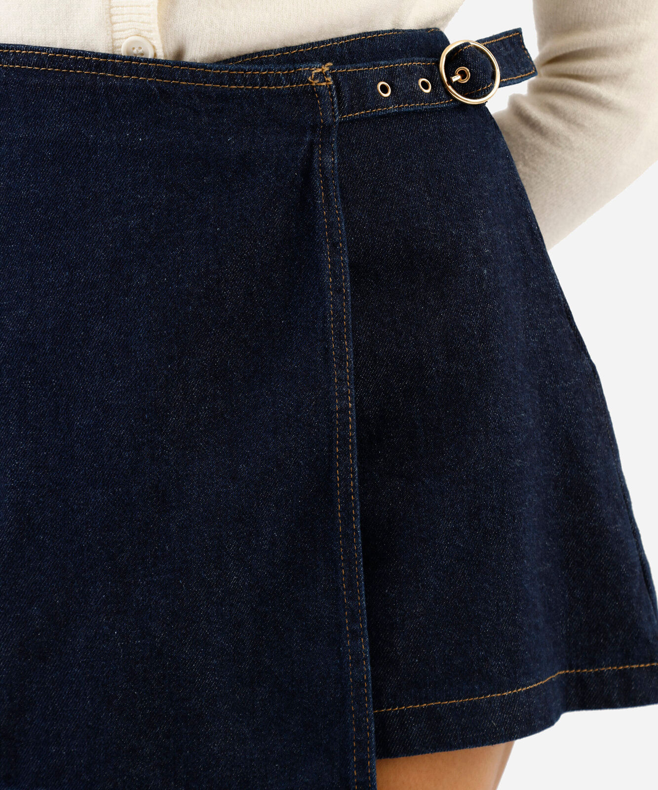 short saia feminino jeans com fivela cintura alta azul