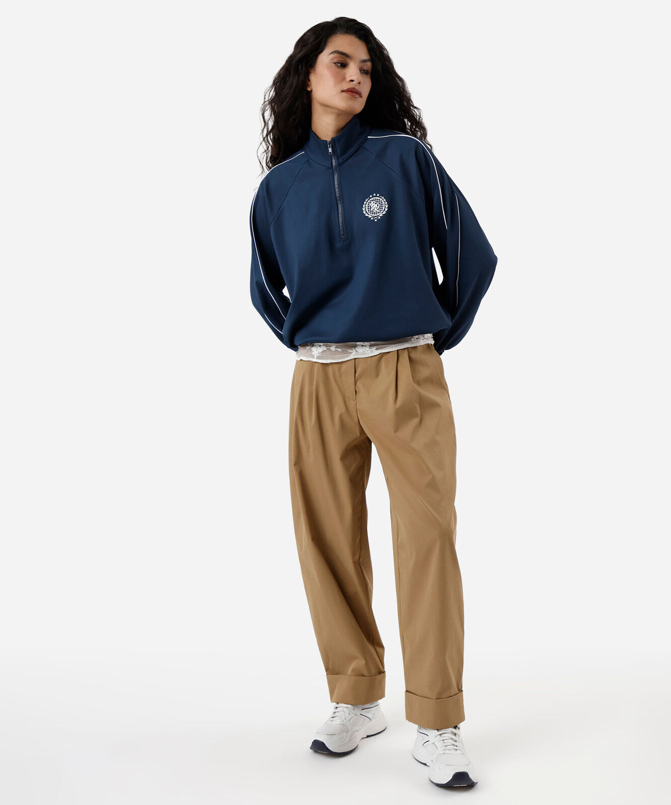blusão esportivo feminino gola alta com nervuras azul