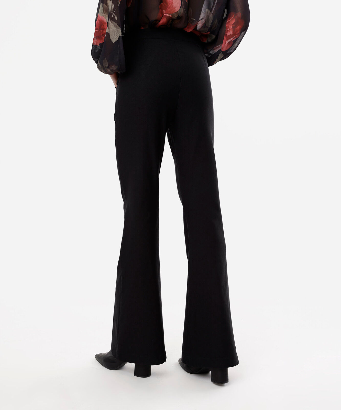 calça flare feminina cintura alta preta