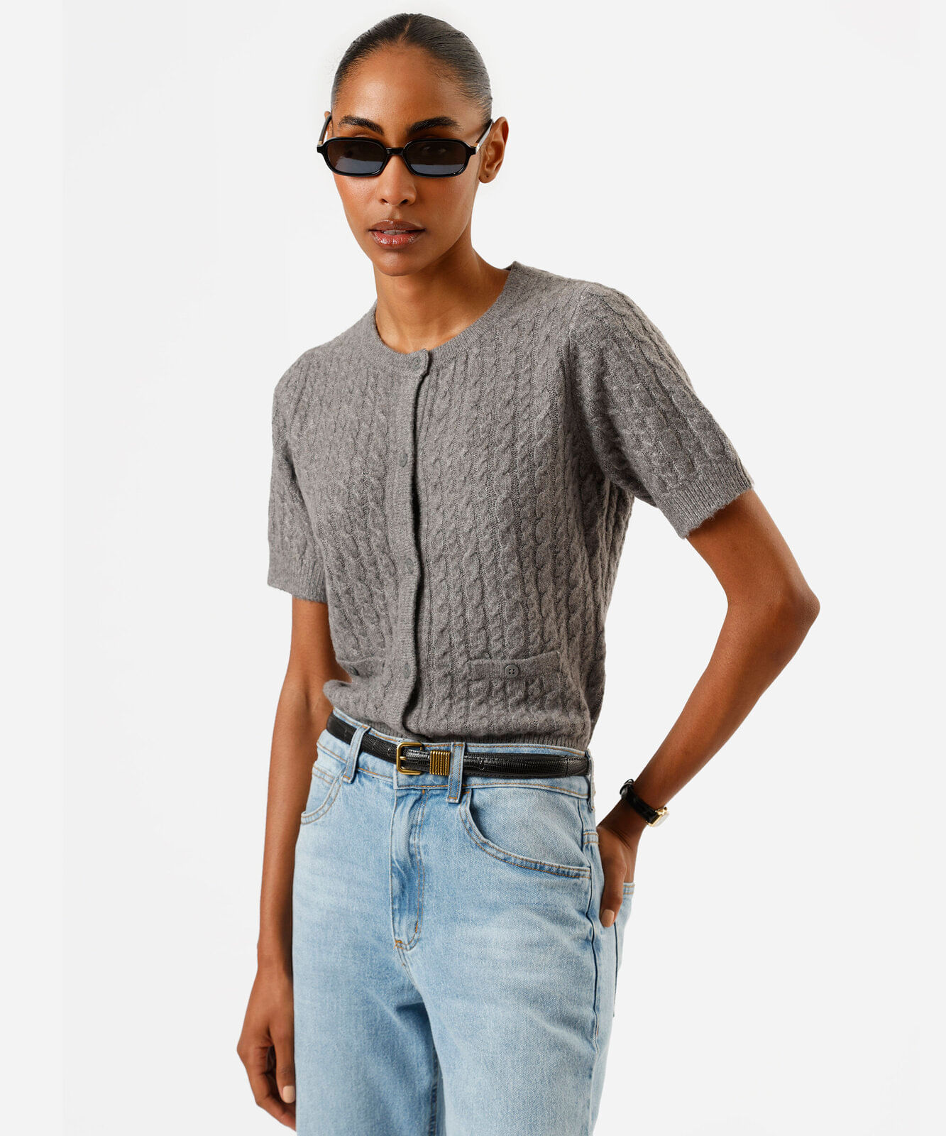 blusa feminina de tricot manga curta texturizada cinza