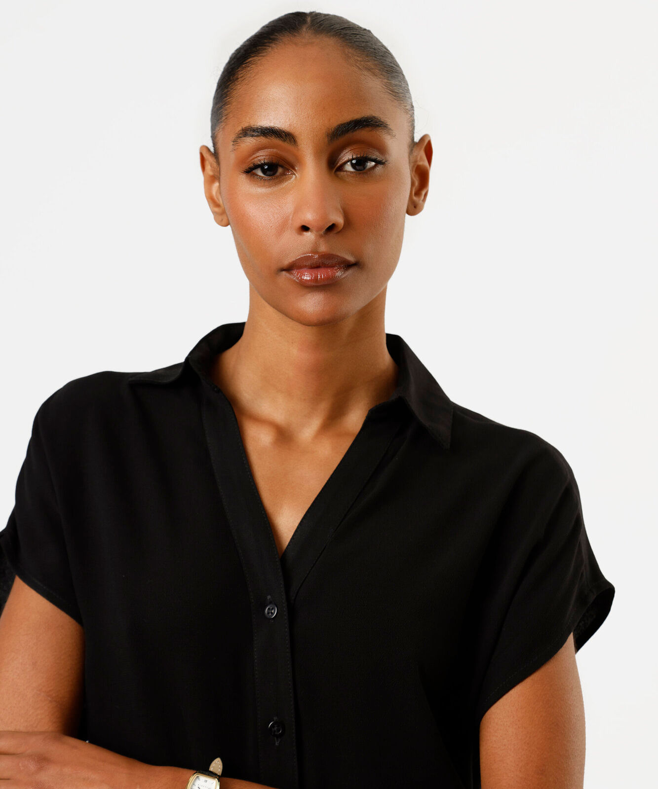 camisa feminina de viscose manga curta preta