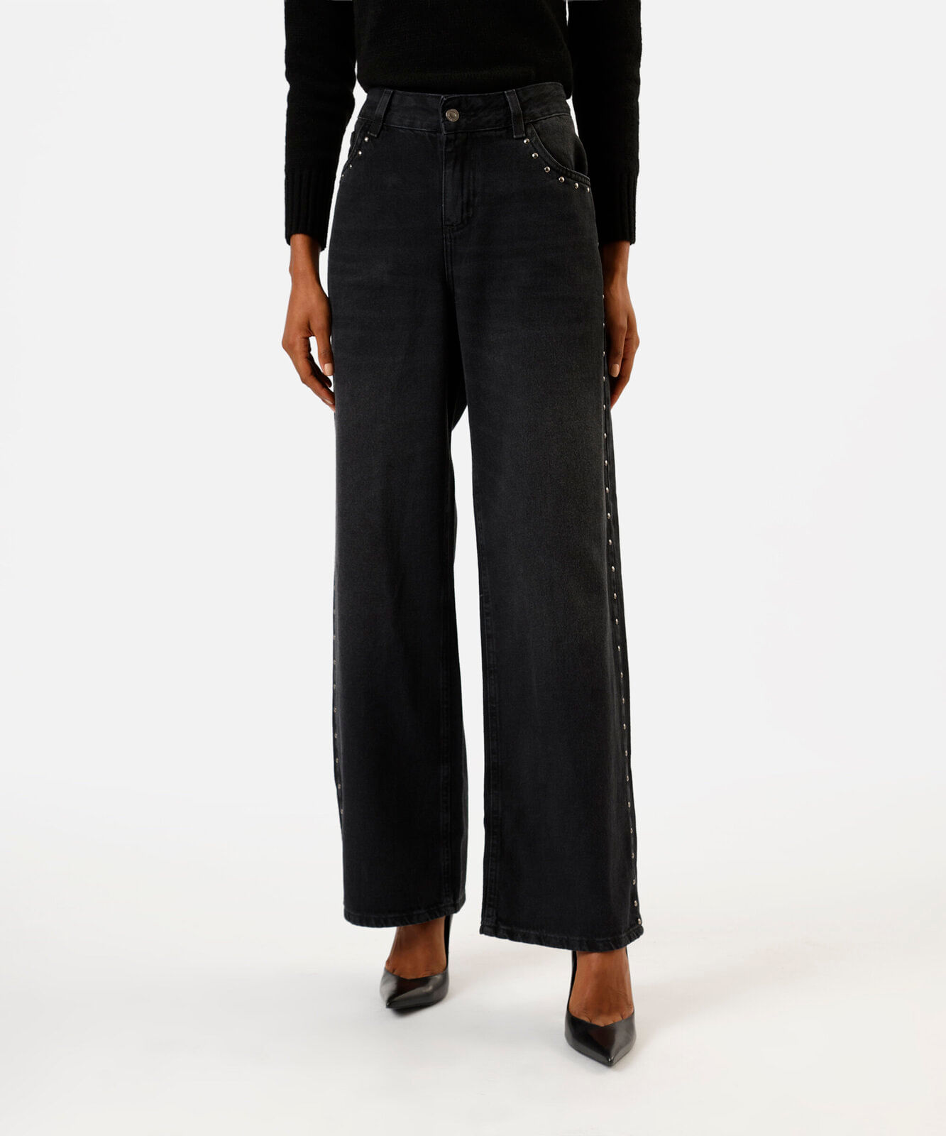 calça wide leg feminina jeans com tachas cintura baixa preta